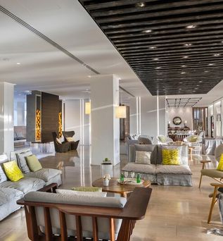 Cavo Maris Beach Hotel