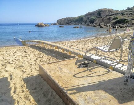 Aksos Suites