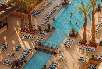 db San Antonio Hotel + Spa