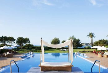 The St. Regis Mardavall Mallorca Resort 